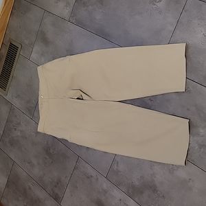 Lululemon Dynamic Days Crop sz8 Airing Easy Fabric